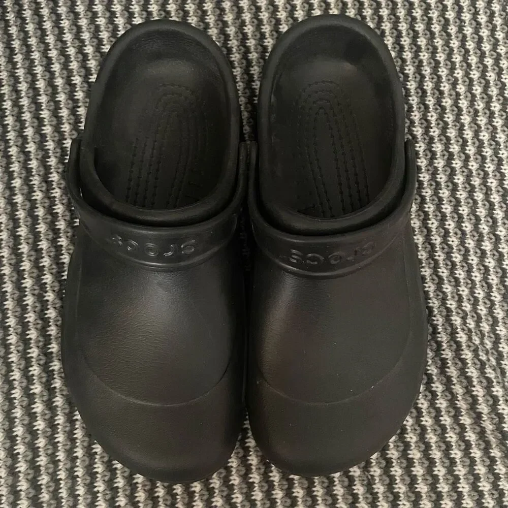 Crocs Bistro black Clogs Slip Resistant men’s shoe size 9/women’s 11  10075